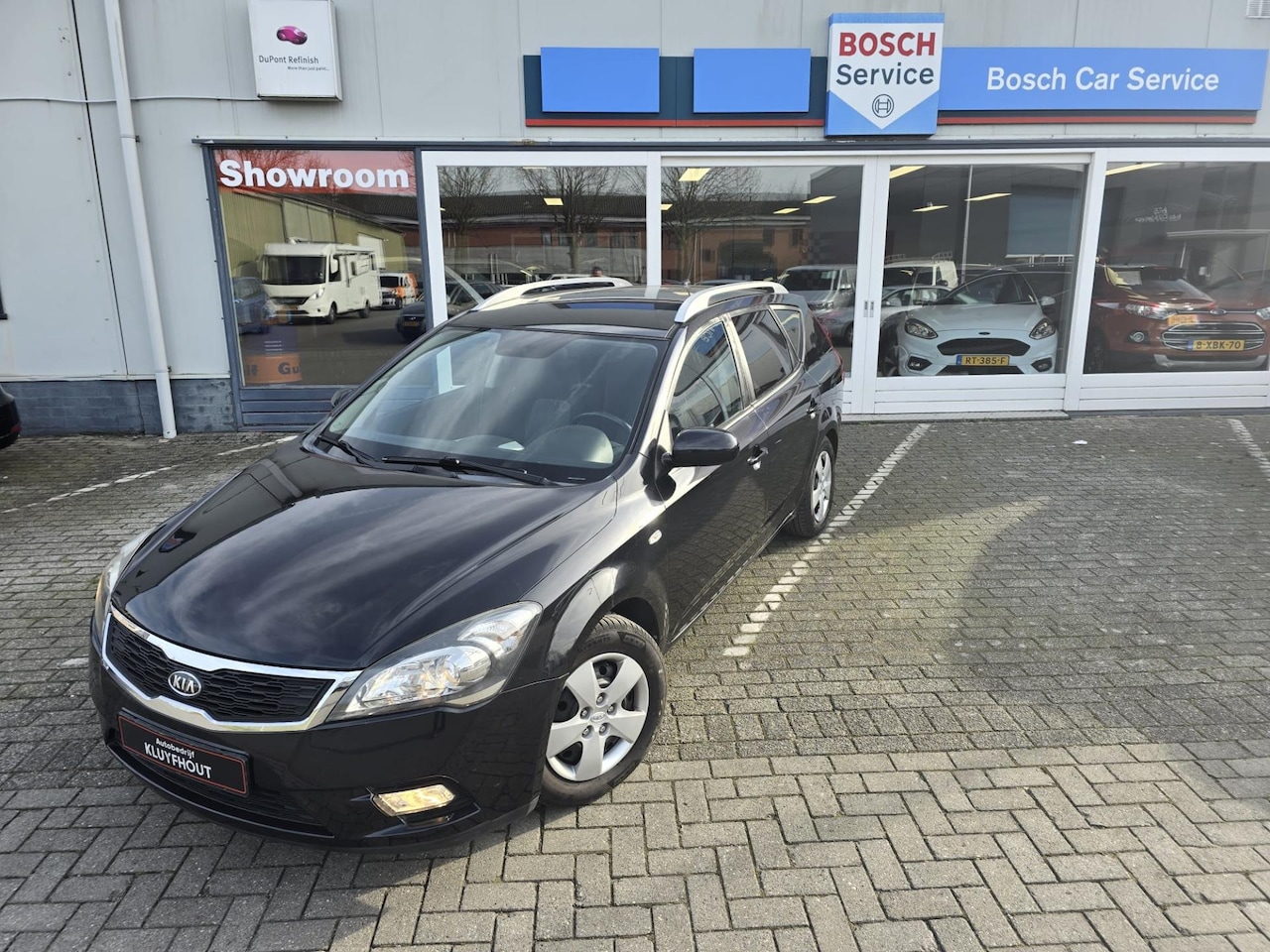 Kia Cee'd Sporty Wagon - 1.6 CVVT X-tra 1.6 CVVT X-tra - AutoWereld.nl