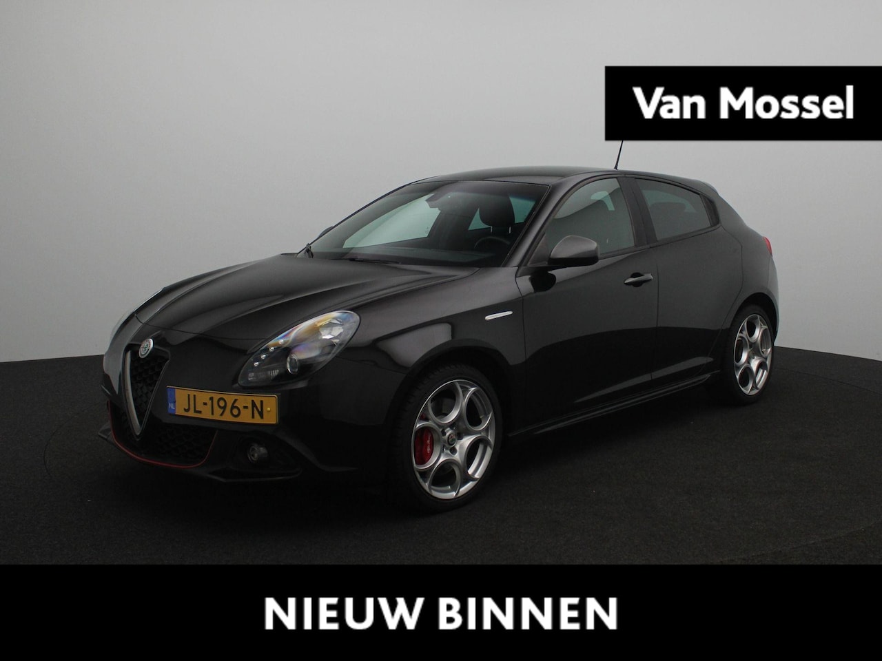 Alfa Romeo Giulietta - 1.4 Turbo MultiAir Super | Navigatie  | Climate Controle | - AutoWereld.nl