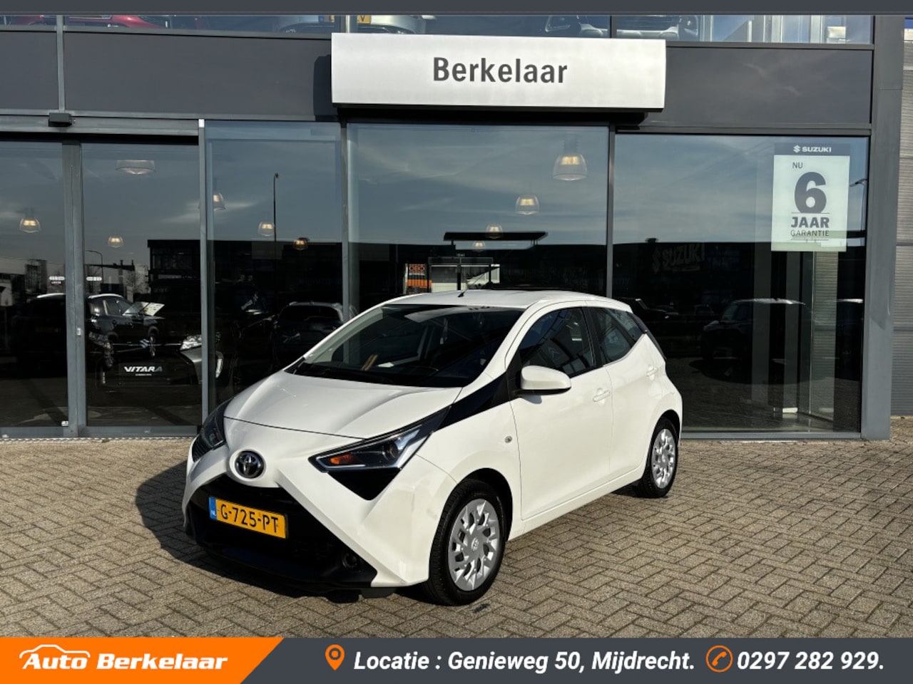 Toyota Aygo - 1.0 VVT-i x-play Automaat | Camera | Apple Carplay & Android Aut - AutoWereld.nl