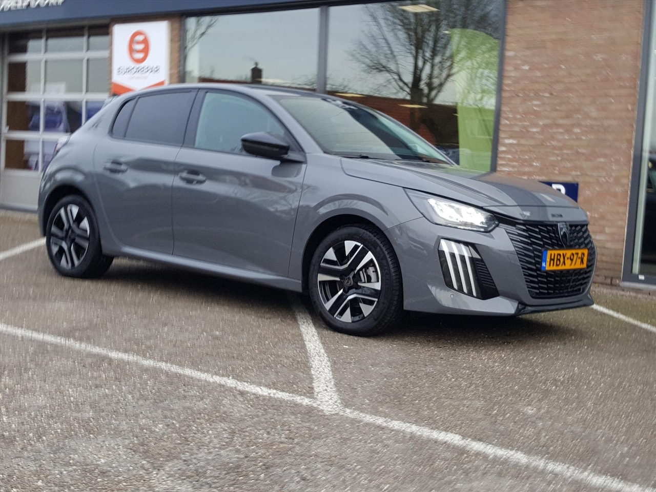 Peugeot 208 - 1.2 PureTech 100pk Allure Navigatie via Apple & Android | Cruise & Climate control | Parke - AutoWereld.nl