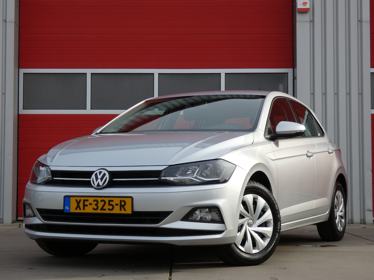 Volkswagen Polo - 1.0 TSI Comfortline Business/ automaat/ lage km! - AutoWereld.nl