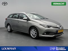 Toyota Auris Touring Sports - 1.8 Hybrid Aspiration | Navigatie | Camera | LM Velgen |