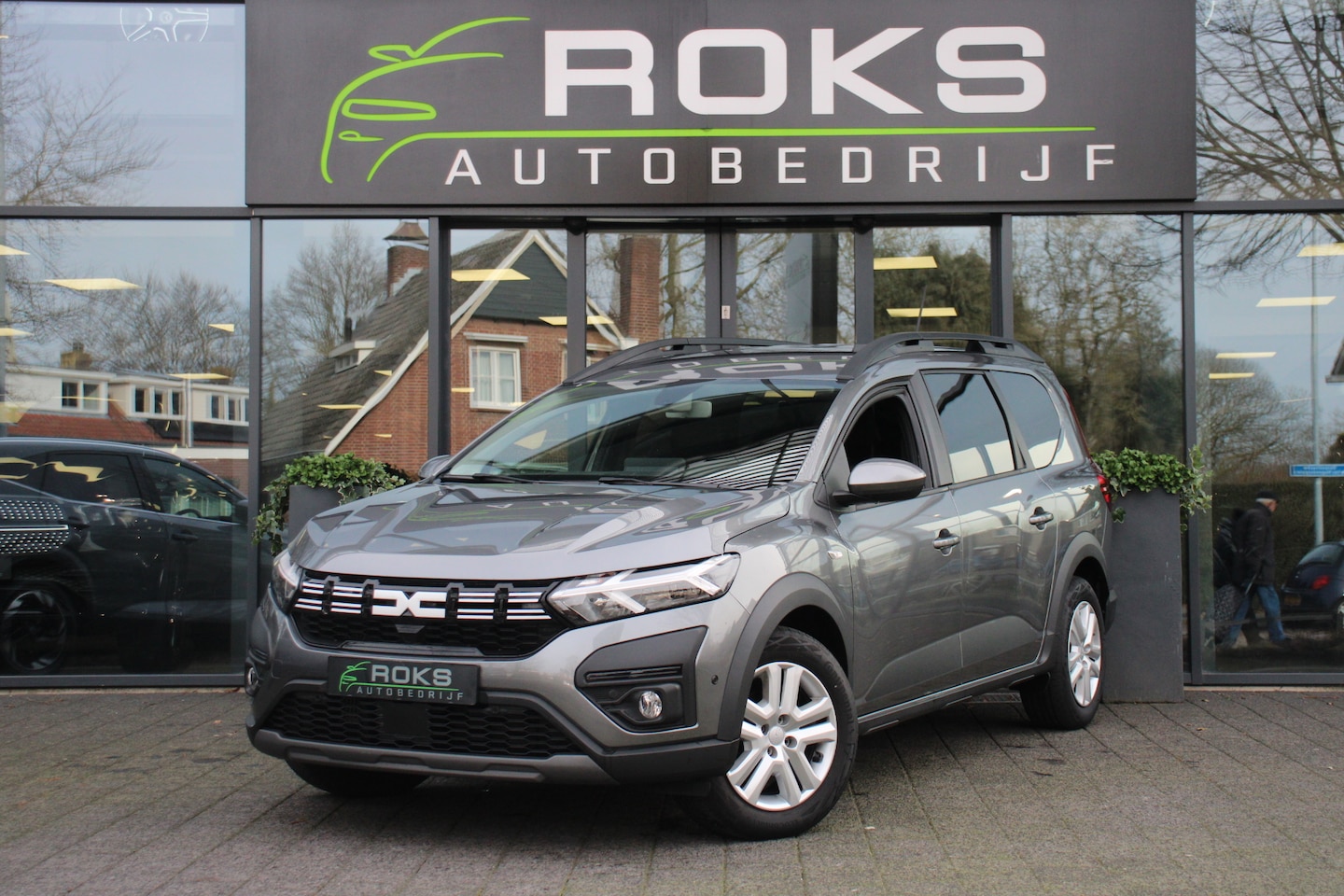 Dacia Jogger - 1.0 TCe 100 ECO-G Expression 5p. Navi/Camera - AutoWereld.nl