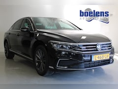 Volkswagen Passat - 1.4 TSI PHEV GTE Business | NW-MODEL | 18'LMV | DIGIDASH | PDC-V/A | ACC | CLIMA | CARPLAY