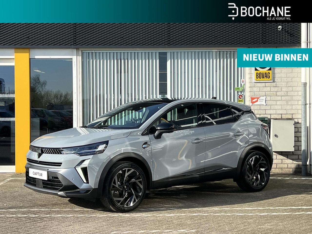 Renault Captur - 1.6 E-Tech Hybrid 145 esprit Alpine | Direct leverbaar | Harman & Kardon | Elektrisch glaz - AutoWereld.nl