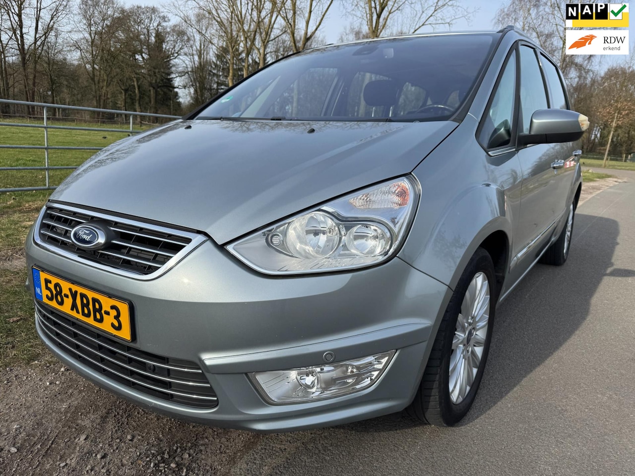 Ford Galaxy - 1.6 SCTi Titanium 7p 160PK keurig onderhouden met trekhaak en navigatie - AutoWereld.nl