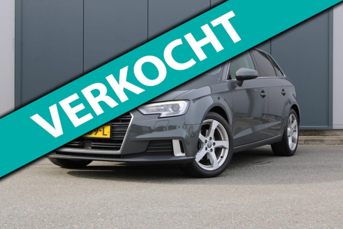 Audi A3 Sportback - 1.5 TFSI CoD Design Pro Line Plus 1.5 TFSI CoD Design Pro Line Plus, Facelift model, APK 2026, Dakraam, Stoelverwarming, Ele - AutoWereld.nl