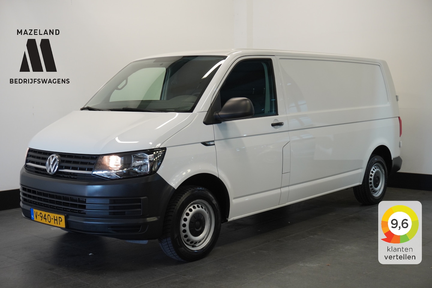 Volkswagen Transporter - 2.0 TDI 150PK L2 EURO 6 - Airco - Navi - Cruise - € 14.950,- Excl. - AutoWereld.nl