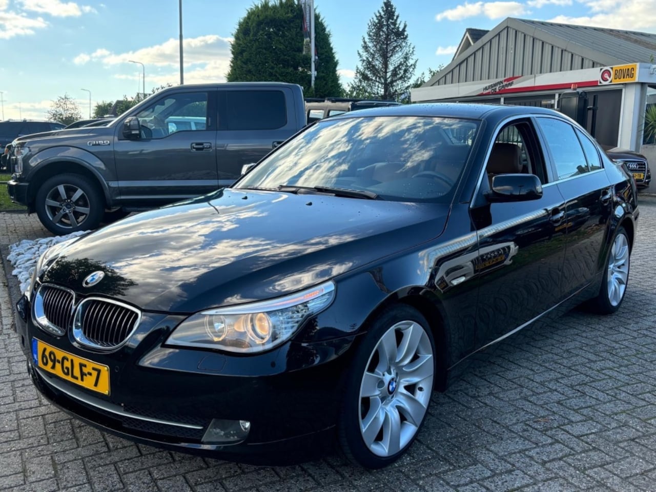 BMW 5-serie - 523I Sedan LCI Automaat Youngtimer 2008 - AutoWereld.nl