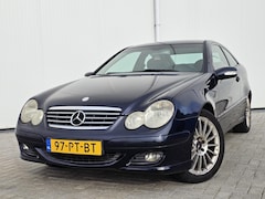 Mercedes-Benz C-klasse Sportcoupé - 200 CDI bj 2004 APK 01-2026 Nette Auto