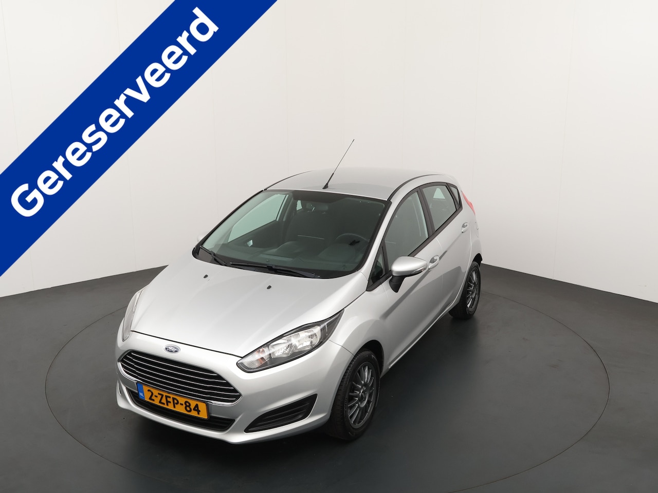 Ford Fiesta - 66PK Style | LM velgen | Airco | Navi | Bluetooth - AutoWereld.nl