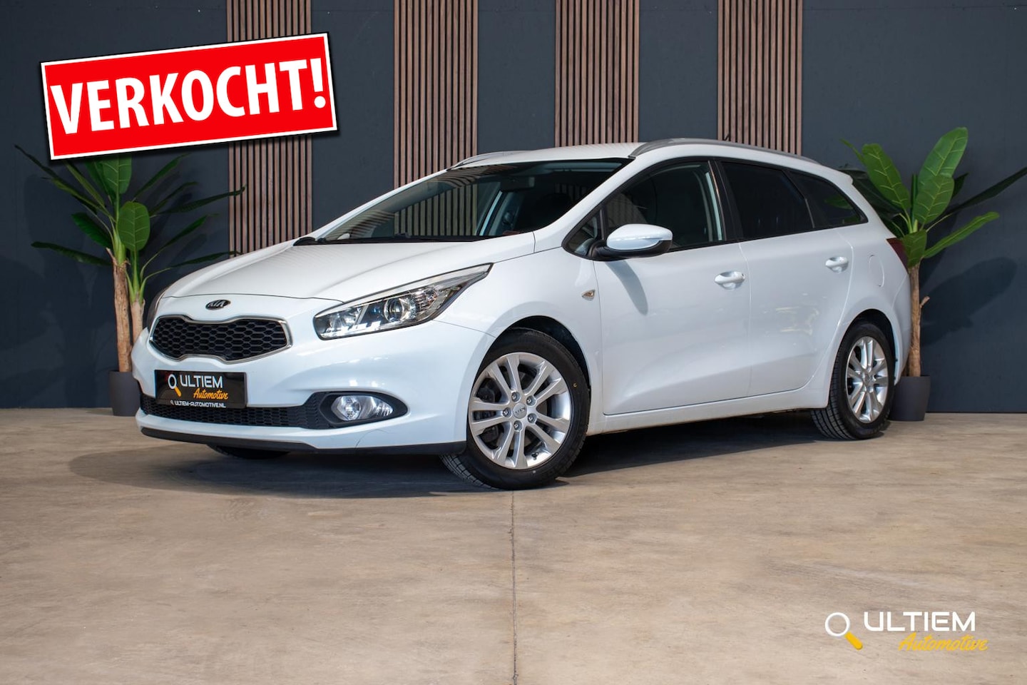 Kia Cee'd Sportswagon - 1.6 GDI ExecutiveLine | TREKHAAK - AutoWereld.nl