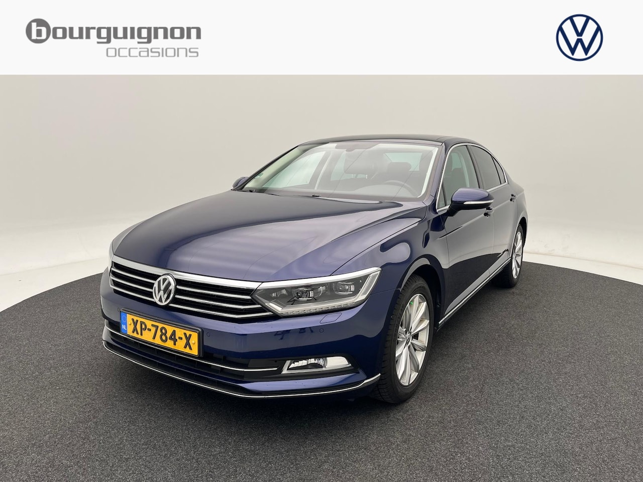 Volkswagen Passat - 1.5 TSI Highline | Panorama dak | Privacy Glas | Cruise Control - AutoWereld.nl