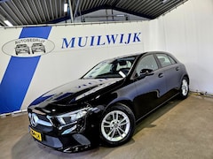 Mercedes-Benz A-klasse - 180 D Business Solution / Automaat / Trekhaak / NL Auto