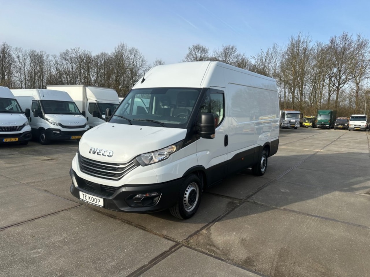 Iveco Daily - 35S14V L3H2 - AutoWereld.nl