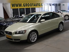 Volvo S40 - 2.4 Elite Airco, Cruise control, Stuurbekrachtiging, Isofix