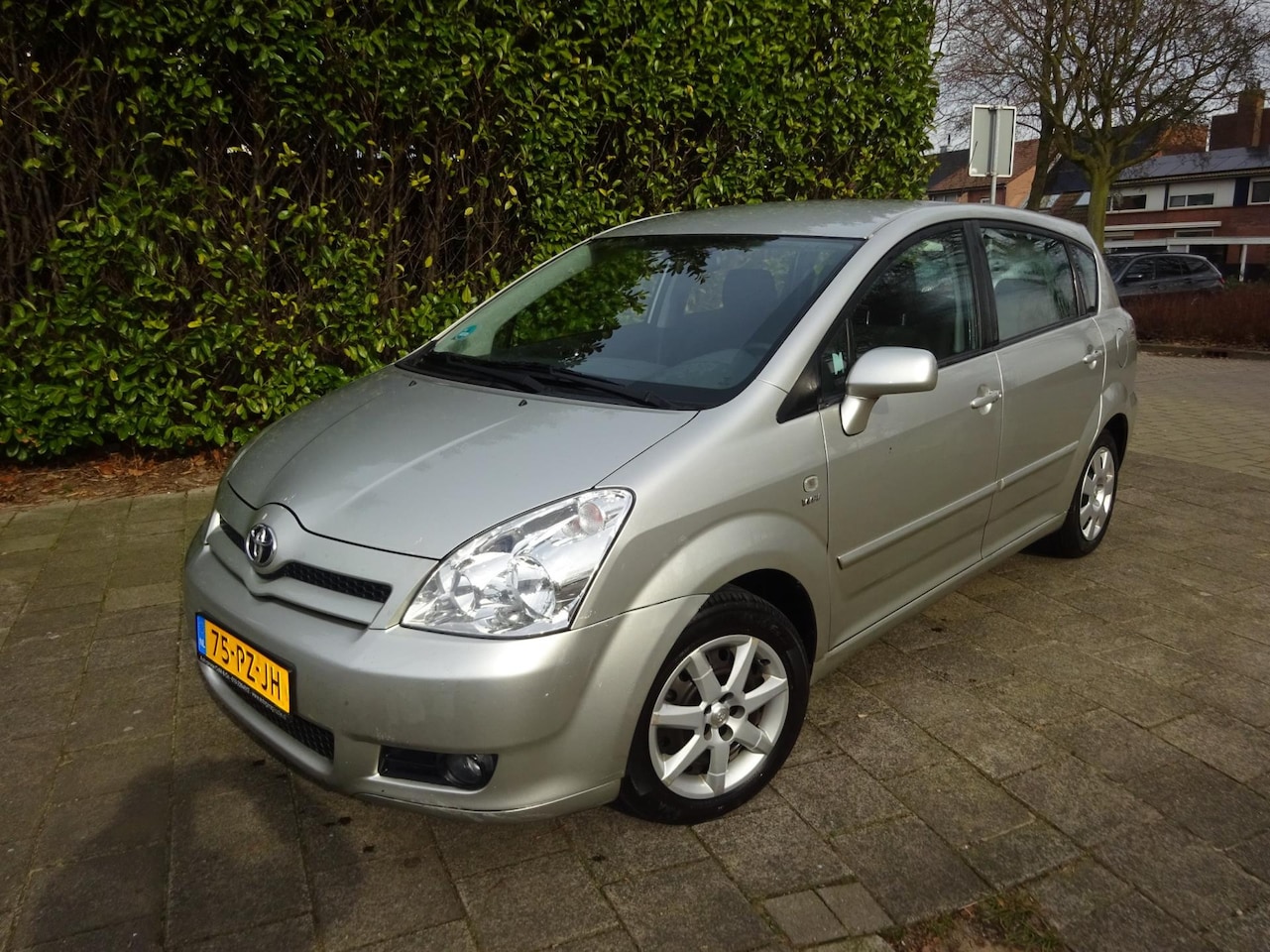 Toyota Corolla Verso - 1.8 VVT-i Sol 7p. MET AIRCO APK - AutoWereld.nl