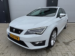 Seat Leon - 1.4 ECO TSI FR / Apple Carplay / Android auto / Afneembare trekh