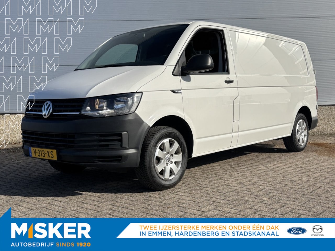 Volkswagen Transporter - 2.0 TDI L2H1 Economy 2.0 TDI L2H1 Economy - AutoWereld.nl