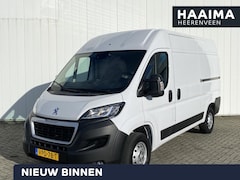 Peugeot Boxer - 335 2.2 BlueHDi 165 L2H2 Asphalt | Navigatie | Achteruitrijcamera | Trekhaak | Dubbele sch