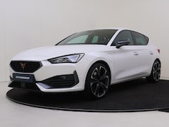 CUPRA Leon - 1.4 e-Hybrid VZ Adrenaline | Keyless | Stoel- en stuurwielverwarming | 3-zone airco | Navi