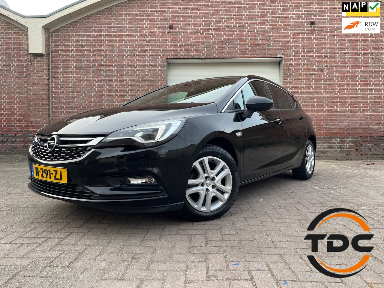 Opel Astra - 1.4 Innovation NAVI CAMERA LMV CLIMA 150PK - AutoWereld.nl