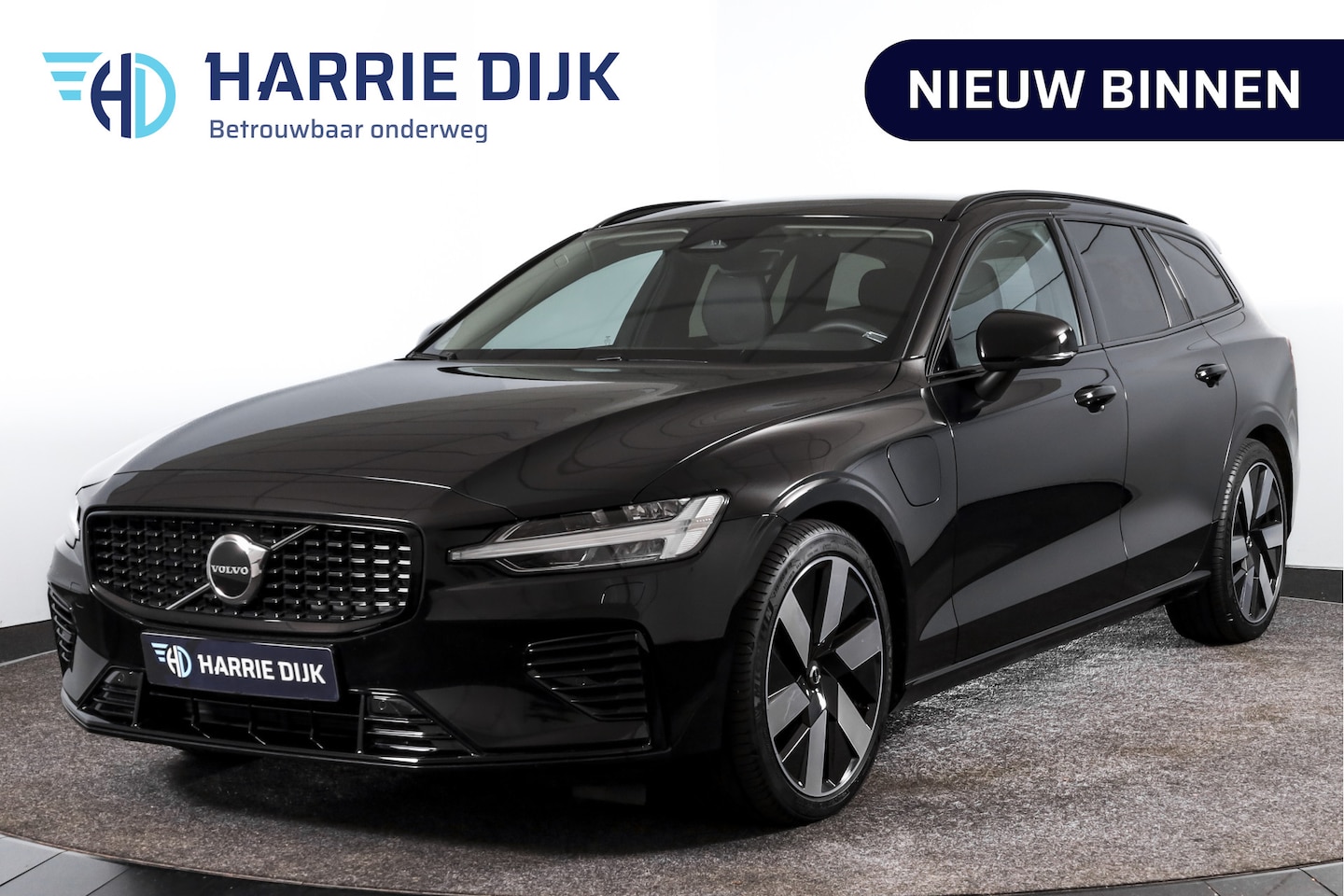 Volvo V60 - 2.0 T6 Plug-in hybrid AWD Plus Dark Automaat | Dig. Cockpit | Adapt. Cruise | Stoel-+Stuur - AutoWereld.nl