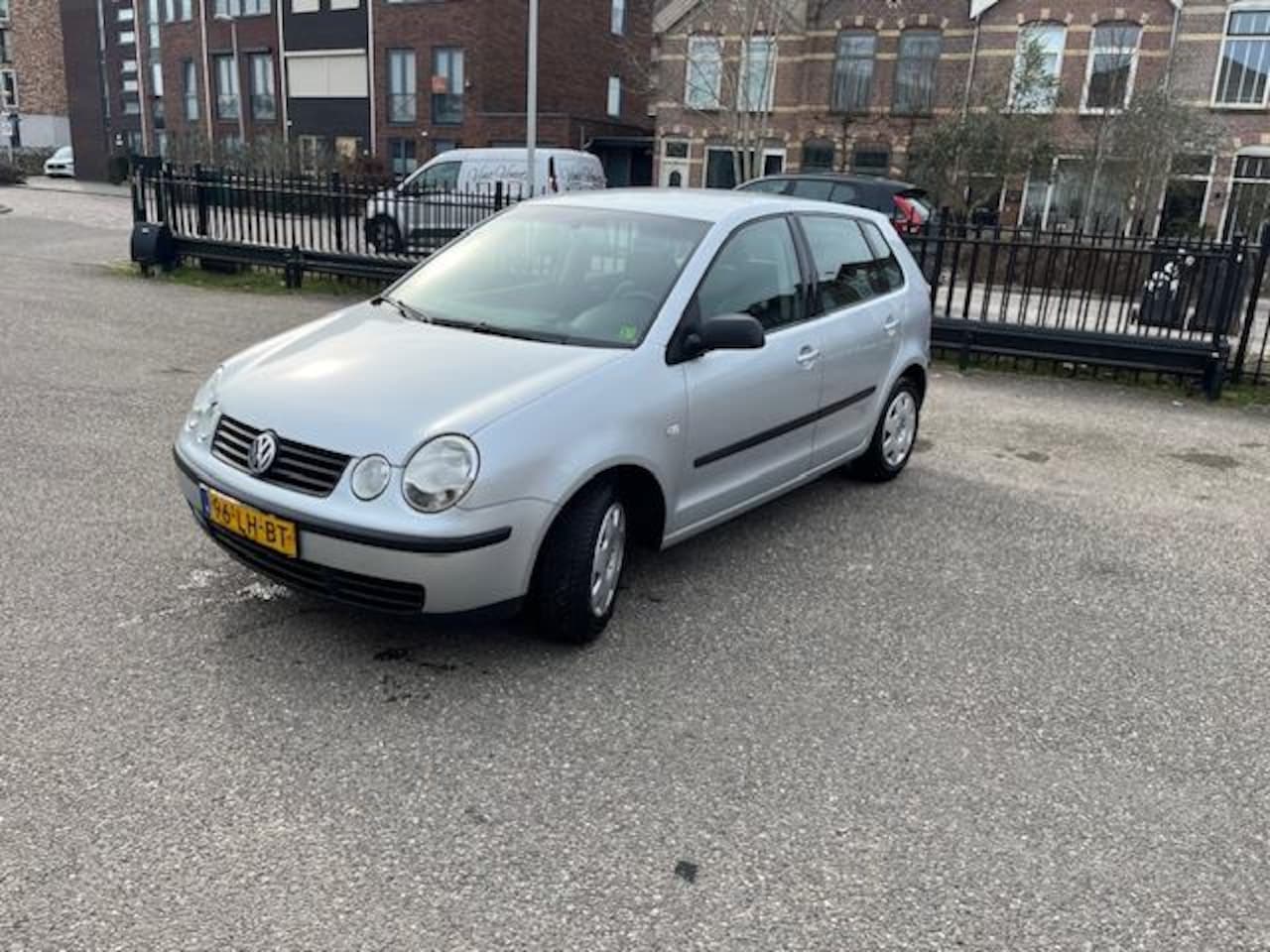 Volkswagen Polo - 1.2-12V Comfortline! Cruisecontrole! 5 Deurs - AutoWereld.nl