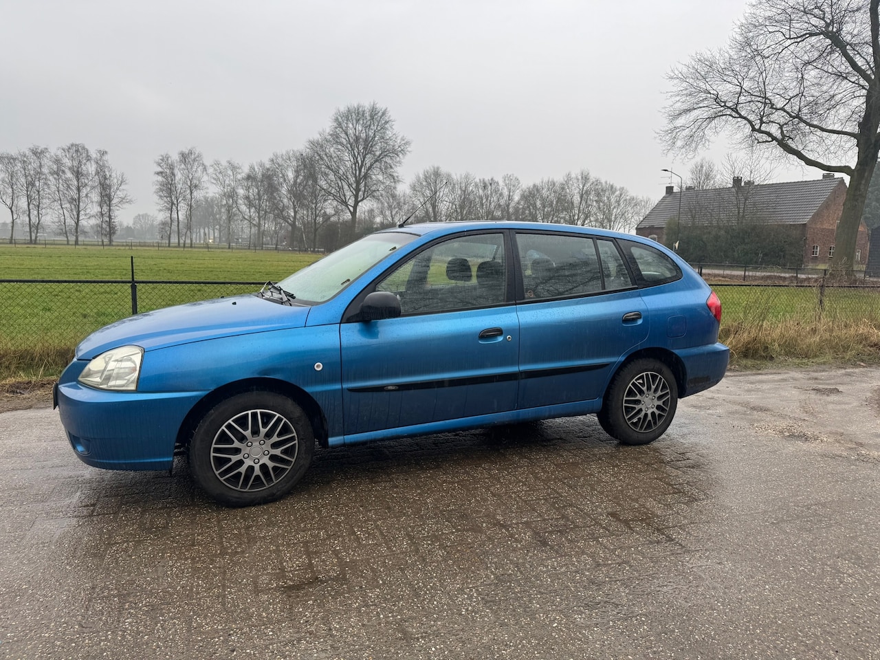 Kia Rio - 1.3 RS Visto 1.3 RS Visto, apk, nette auto, NAP, station - AutoWereld.nl