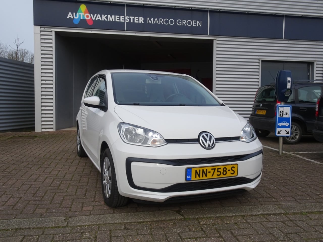 Volkswagen Up! - 1.0 BMT move up! 1.0 BMT move up! - AutoWereld.nl