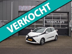 Toyota Aygo - 1.0 VVT-i x-cite Automaat Navi Airco Elek Pakket 5Deurs 2018bj GARANTIE