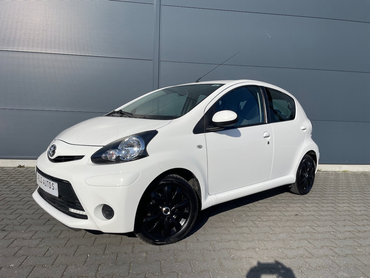 Toyota Aygo - 1.0 VVT-i COOL bouwjaar 2013 met nw apk - AutoWereld.nl