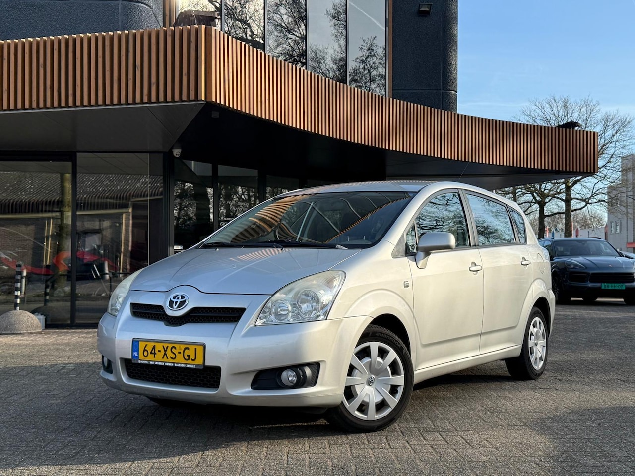 Toyota Verso - 1.8 VVT-i Sol/Nieuwe APK/Climate Control/Trekhaak/ - AutoWereld.nl