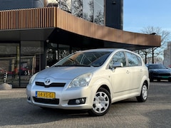 Toyota Verso - 1.8 VVT-i Sol/Nieuwe APK/Climate Control/Trekhaak/