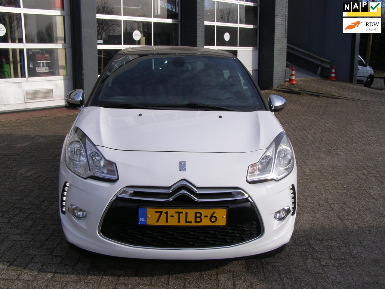 Citroën DS3 - 1.6 THP Sport Chic met climate en cruise control - AutoWereld.nl