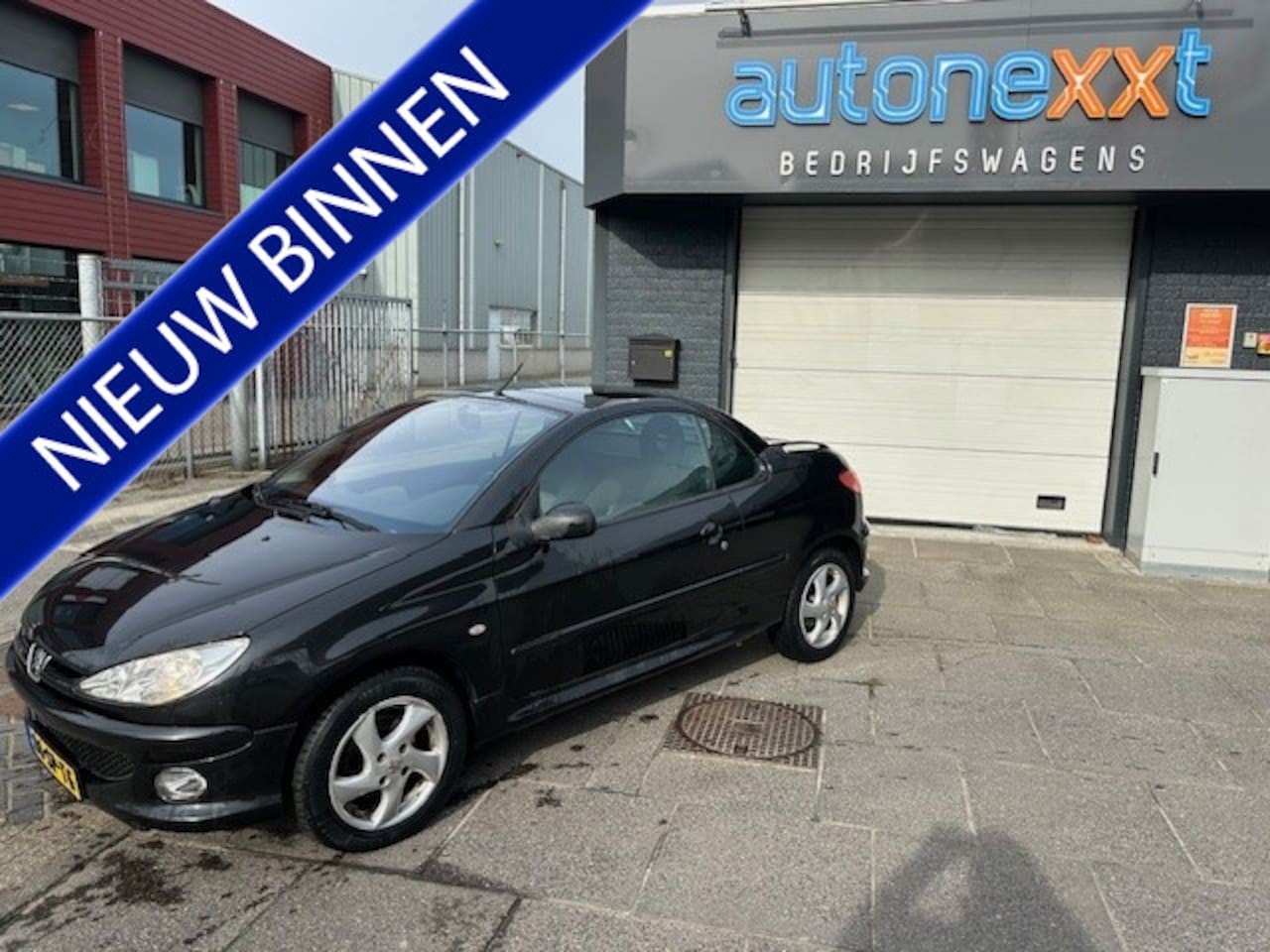 Peugeot 206 CC - 1.6-16V AIRCO I ELECTRISCHE RAMEN EN SPIEGELS I STORING IN ELECTRISCH DAK - AutoWereld.nl