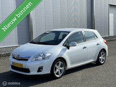 Toyota Auris - 1.8 Full Hybrid Aut. Trekhaak, Clima, Apple car