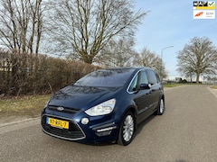 Ford S-Max - 1.6 EcoBoost Titanium NAVI/PDC/CRUISE/CLIMA