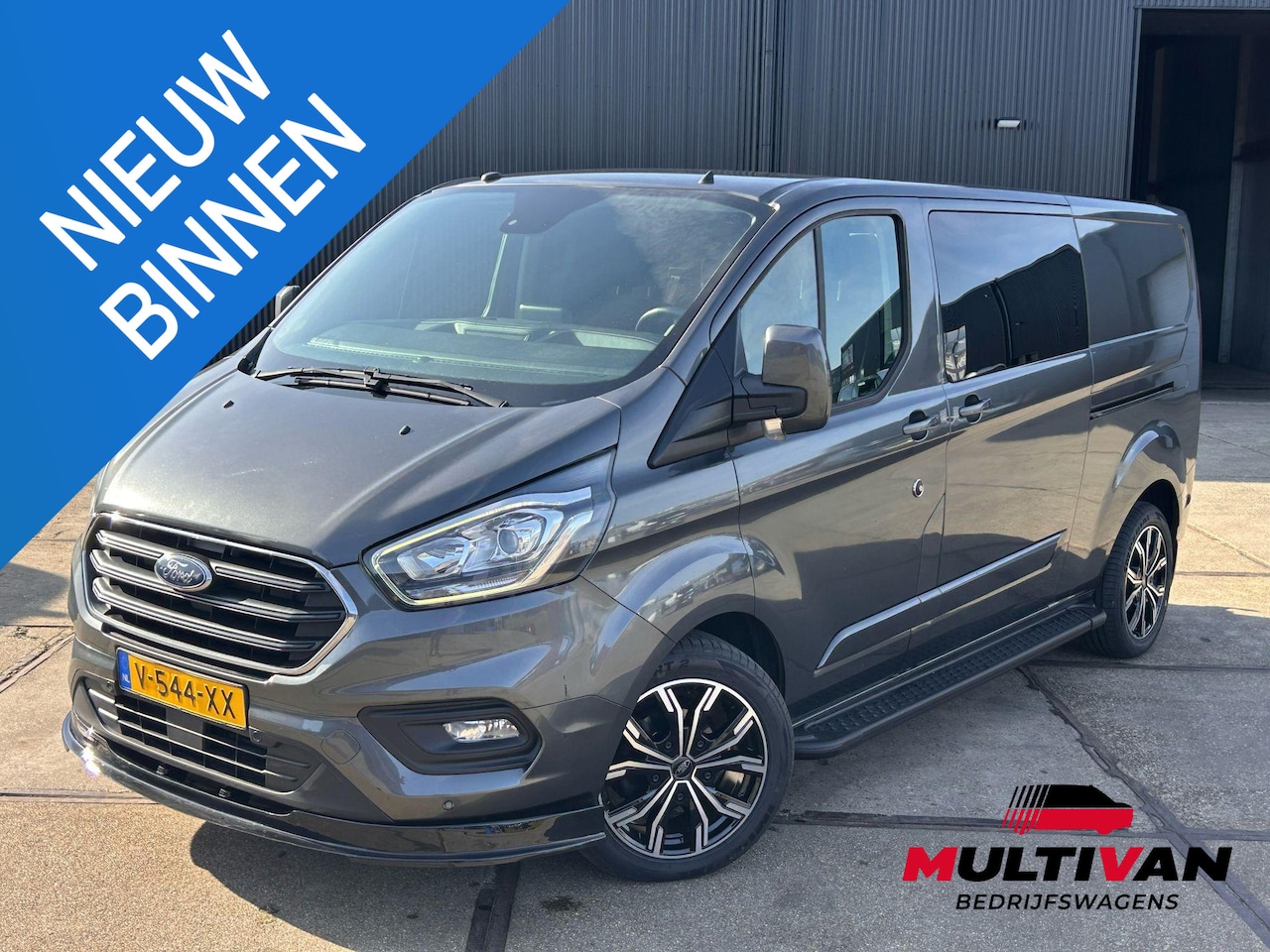 Ford Transit Custom - 300 2.0 TDCI L2H1 Limited DC 300 2.0 TDCI L2H1 Limited DC 170PK AUT - AutoWereld.nl