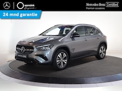 Mercedes-Benz GLA-Klasse - 250 e Luxury Line | Night | Achteruitrijcamera | Multibeam | Trekhaak | Stoelverwarming |