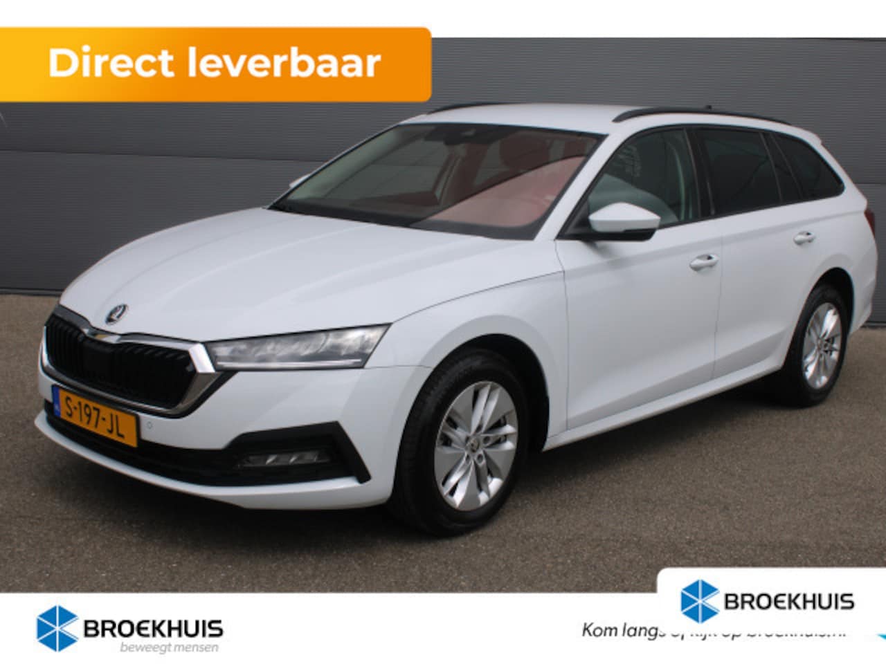 Skoda Octavia Combi - 1.0 e-TSI Business Edition AUTOMAAT | NAVI | PARKEERHULP | - AutoWereld.nl