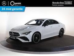 Mercedes-Benz CLA-Klasse - 180 Coupe AMG Line | DISTRONIC | Achteruitrijcamera | Line assist | Stoelverwarming | Sfee