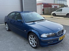 BMW 3-serie - 320d Executive