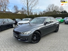 BMW 3-serie - 316i Business Sport|Nwe Ketting + Klepseals|Navigatie|18 inch|Cruise control|Climate contr