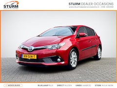 Toyota Auris - 1.8 Hybrid Dynamic | Trekhaak | Navigatie | Camera | Keyless Entry | Cruise & Climate Cont