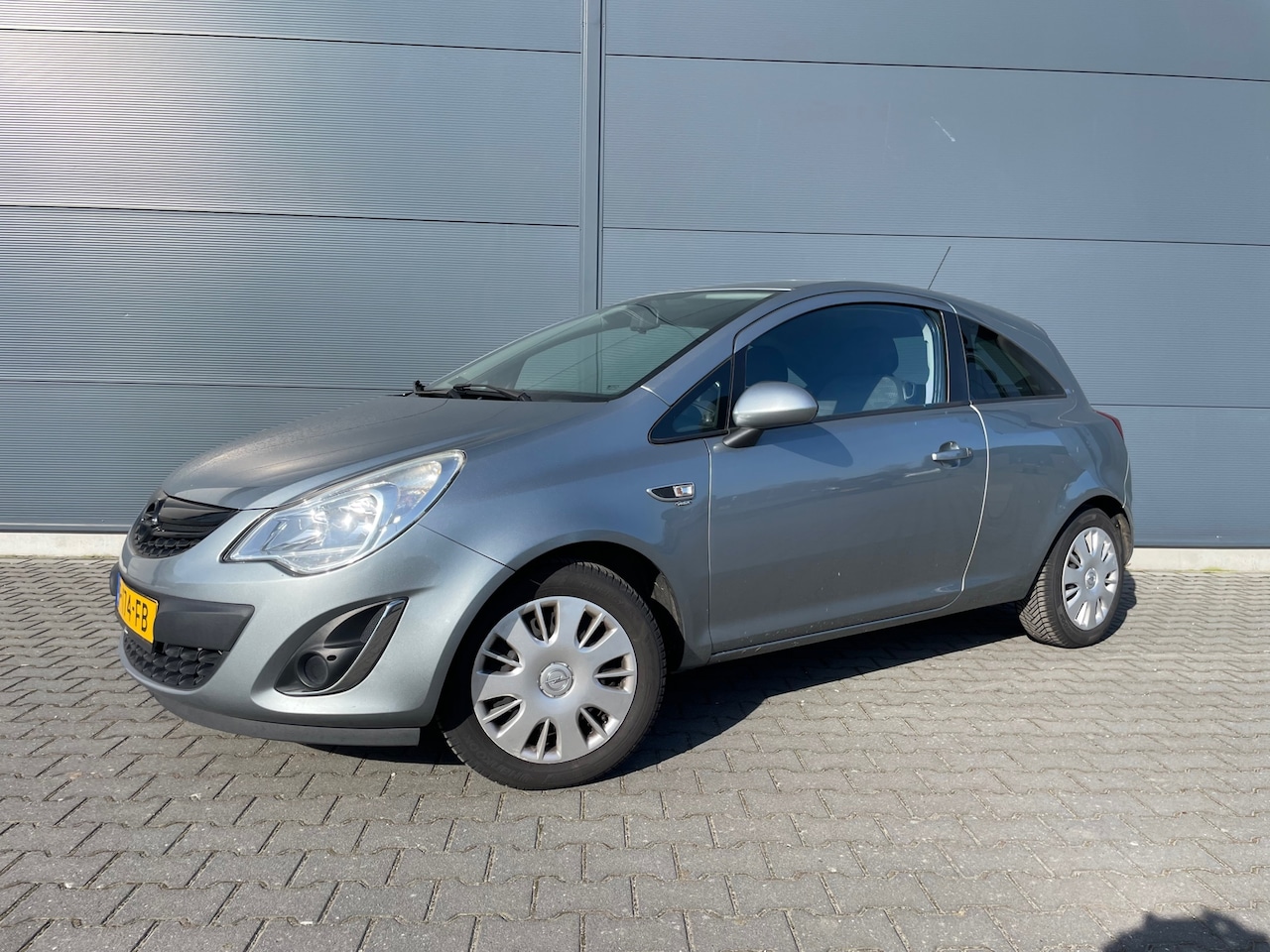 Opel Corsa - 1.2-16V Cosmo automaat bouwjaar 2011 - AutoWereld.nl