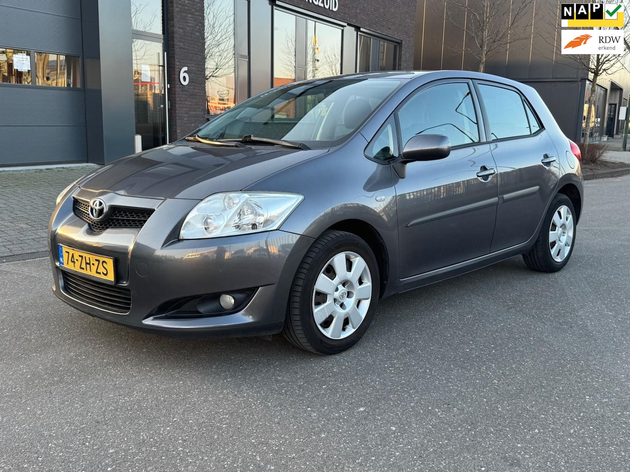 Toyota Auris - 1.4-16V Sol ECC/NAP - AutoWereld.nl