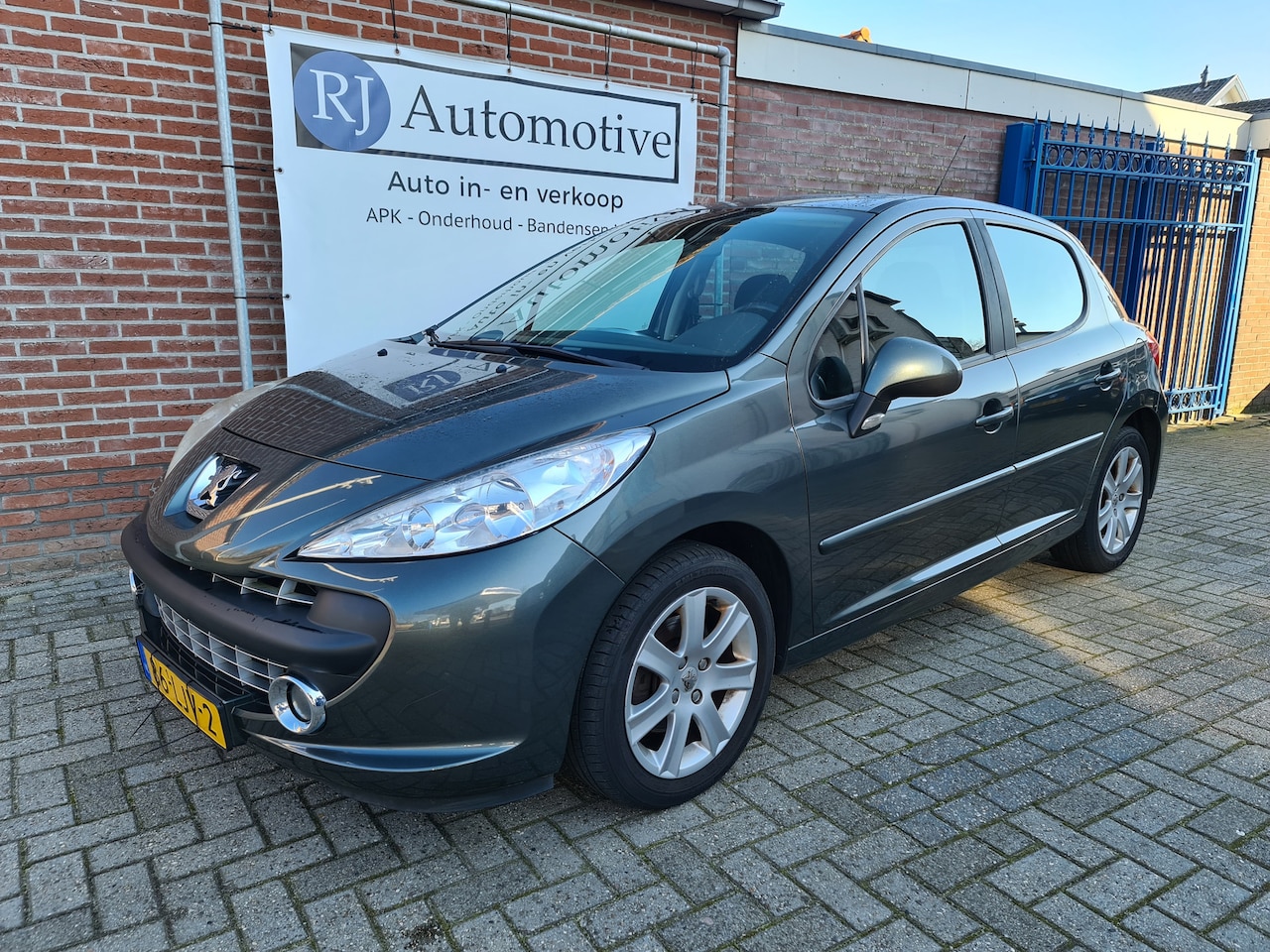 Peugeot 207 - 1.6 VTi XS NIEUWE APK/CLIMA/NAP - AutoWereld.nl