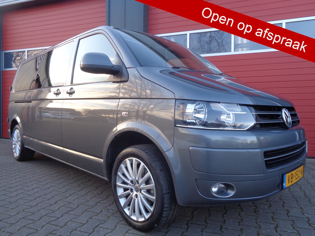 Volkswagen Transporter - 2.0 TDI L2H1 DC Comfortline Airco Cruise Open-dakje Navi LMV Trekhaak 2-Eiegnaar NL-Auto - AutoWereld.nl