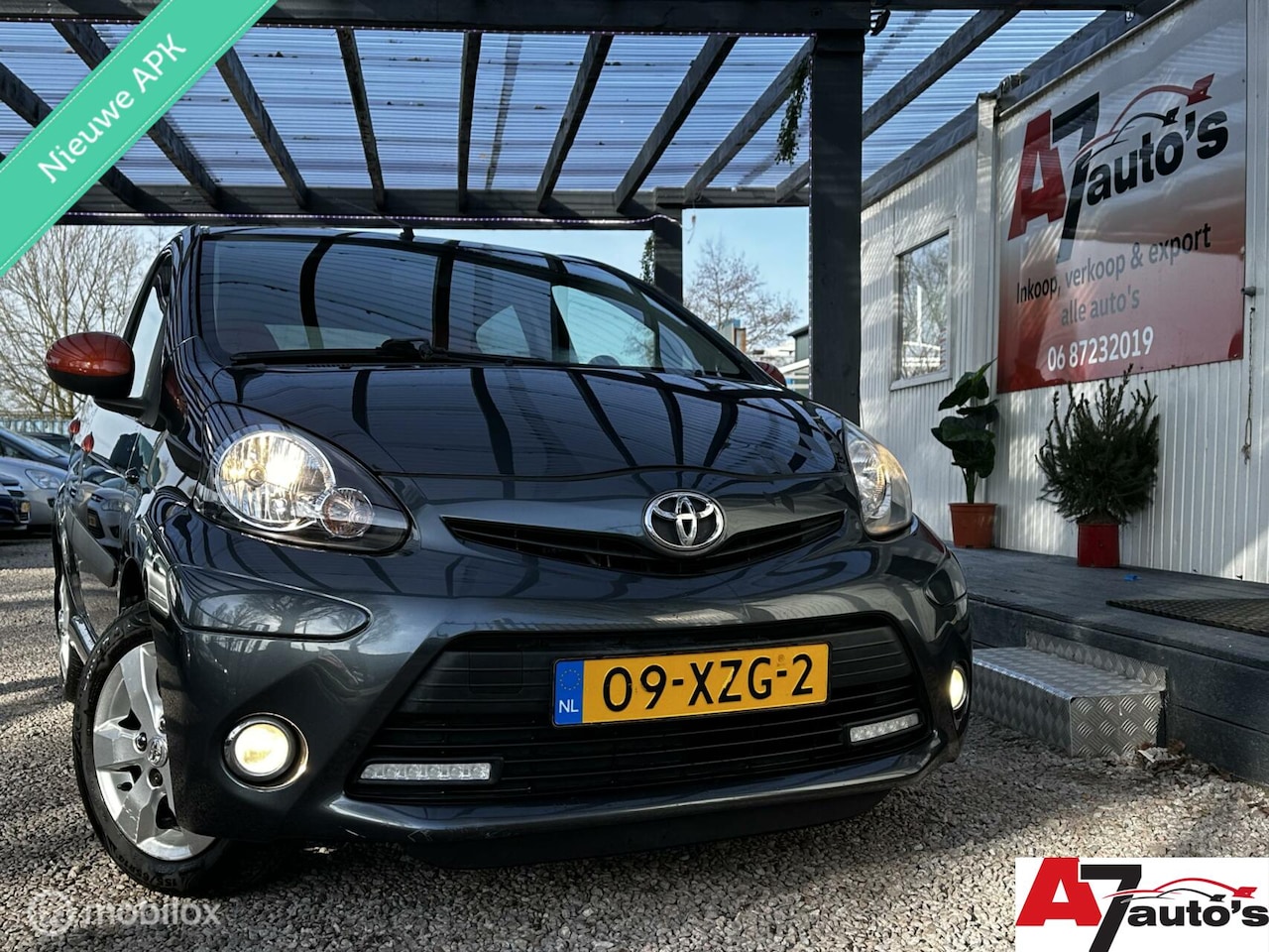 Toyota Aygo - 1.0 VVT-i Dynamic Orange 1.0 VVT-i Dynamic Orange Nieuwe APK - AutoWereld.nl